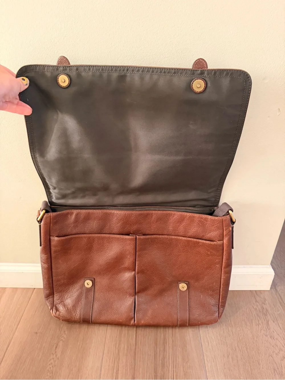 Fossil Brown Leather Messenger Bag with Dark Brown Strap